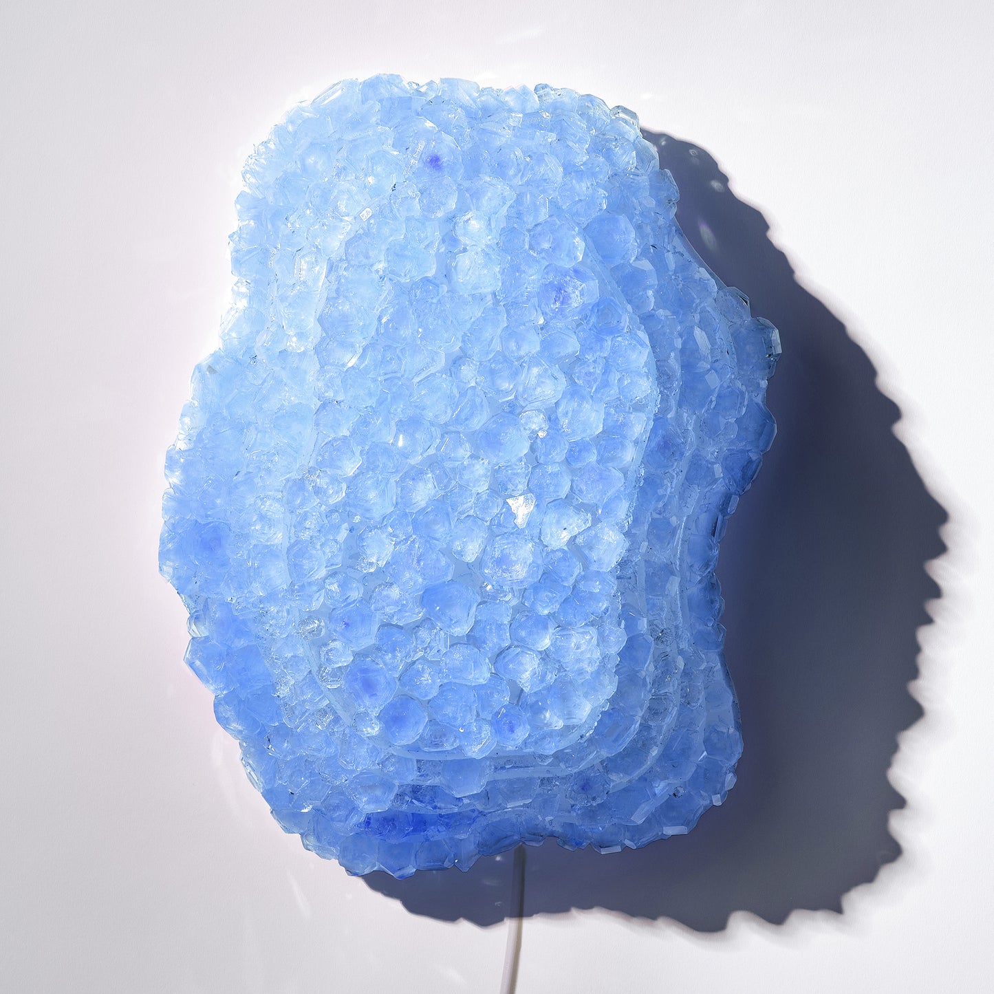 Lichtskulptur "Crystals, Baby!", Wolke